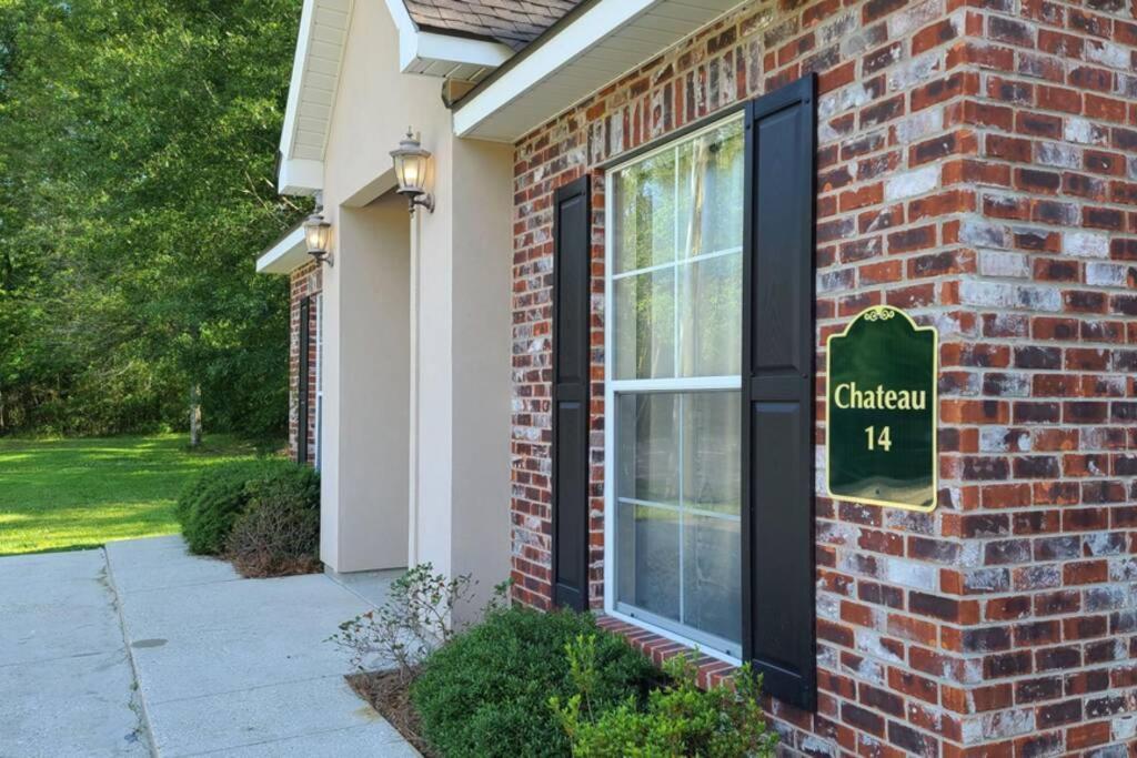Chateau 14 Hammond Luaran gambar