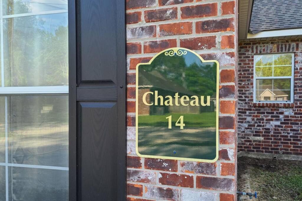 Chateau 14 Hammond Luaran gambar
